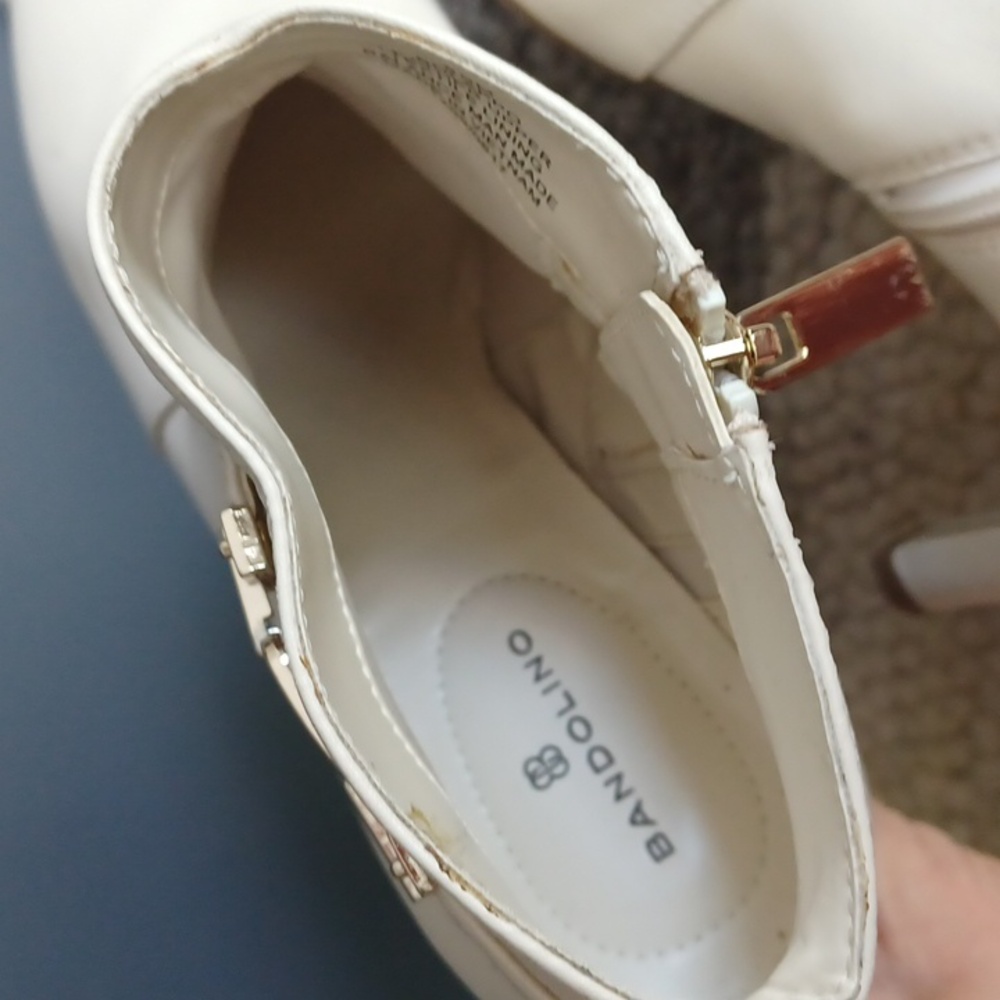 Bandolino Leather Booties - Picture 10 of 16